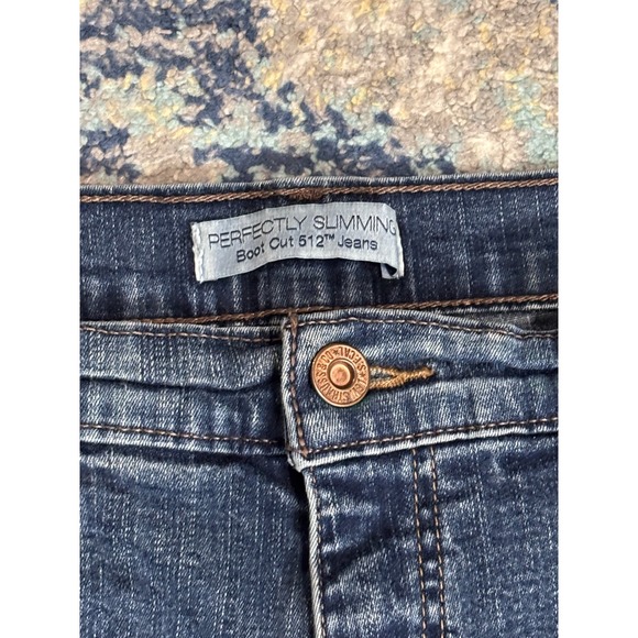 Levi's Women's 512 Bootcut Jeans Size 14M Dark Wash - Picture 7 of 7